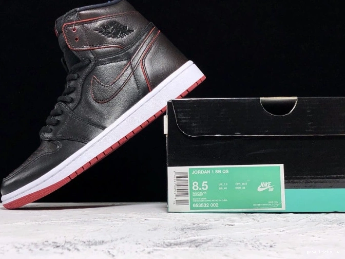 Black Jordan Air Mountain - 653532-002 1 SB Lance 0708